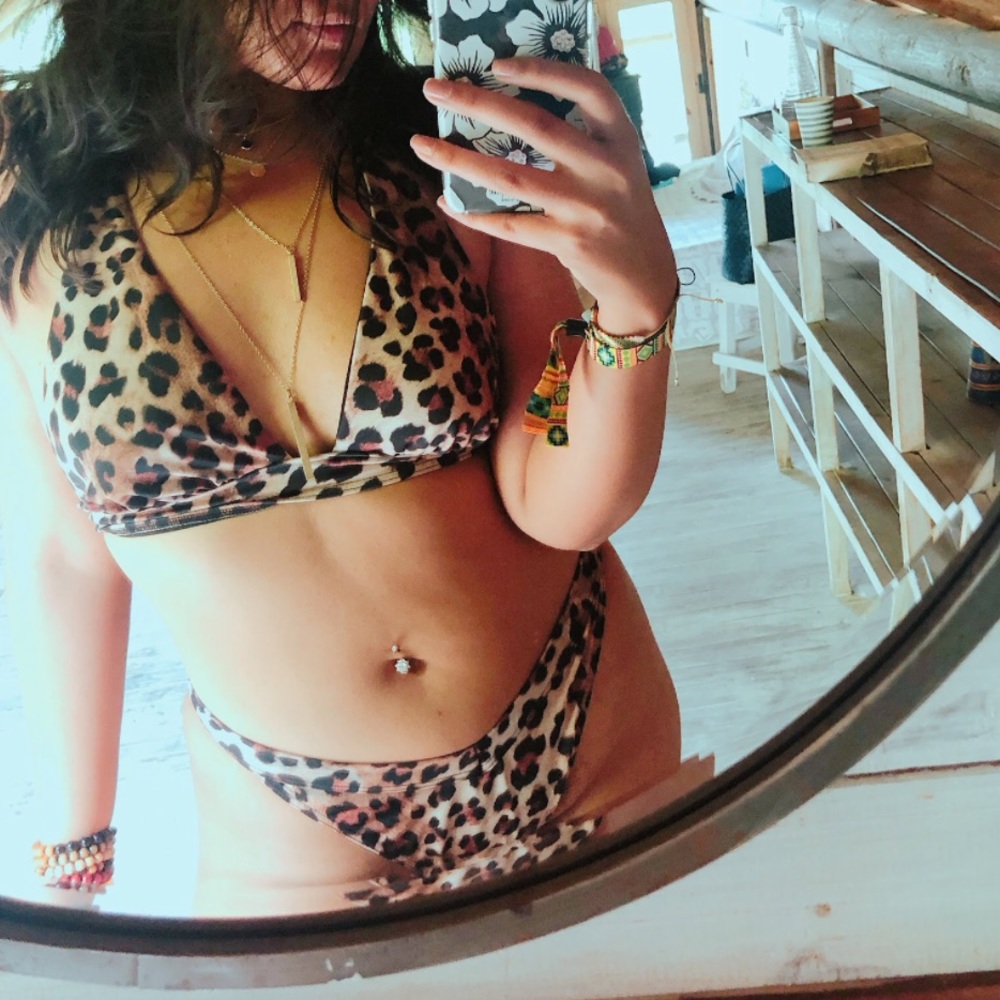 ✨ THREE SWIM SETS SALE ✨